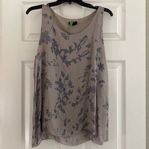 Tank top with lining, size large.